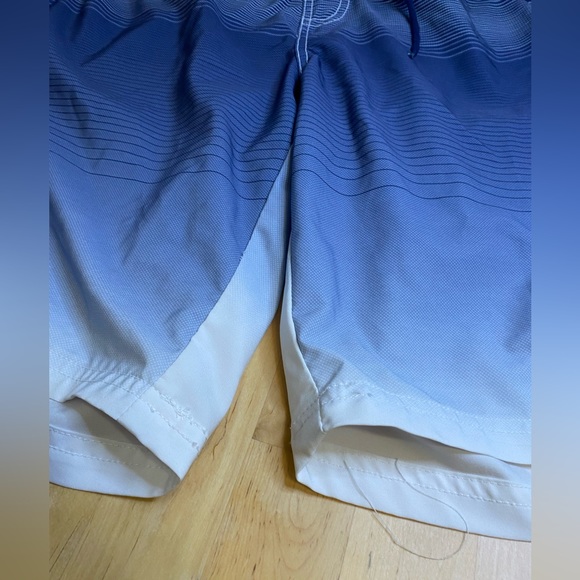 G-lll Apparel Genuine Merchandise Men’s Boston Red Sox Swim Trunks Size XXL - Picture 5 of 16